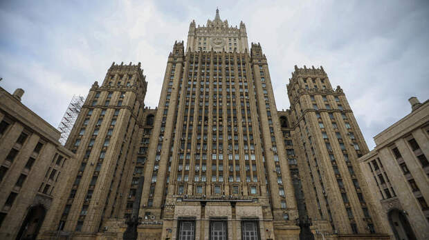 МИД РФ: "удерживаемая" в Мексике девочка не захотела оттуда уезжать