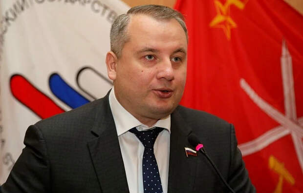 Госдума рассмотрит досрочное прекращение полномочий тульского депутата Дзюбы