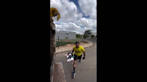 Video: TikVideo.App_7499026513724001544_hd.mp4