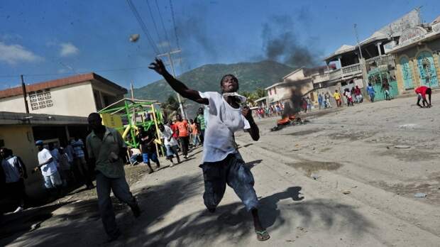 Расстрел президента Гаити: клан Клинтонов заметает следы в «Зомбиленде»
