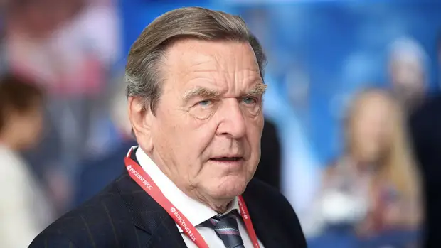 Глава СДПГ Заския Эскен призвала экс-канцлера ФРГ Шредера покинуть партию