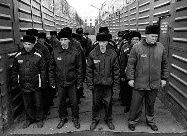 Как ломают воров в законе.