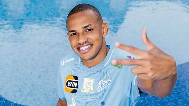 Зырянов: «Джон Джон — сильный футболист. Хотели его забрать еще летом»