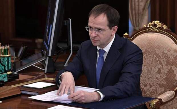 Мединский подтвердил, что провел в Женеве закрытую встречу с украинской стороной