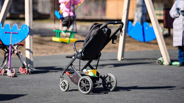 Предательство из-за пеленок: женщина лишилась подруги после родов