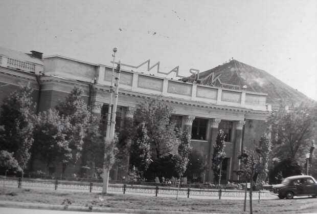 Универмаг Маяк. Начало 60-х