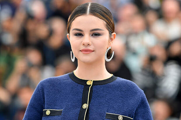 Селена Гомес написала эмоциональное эссе о нелегальной иммиграции: "Это коснулось моей семьи"