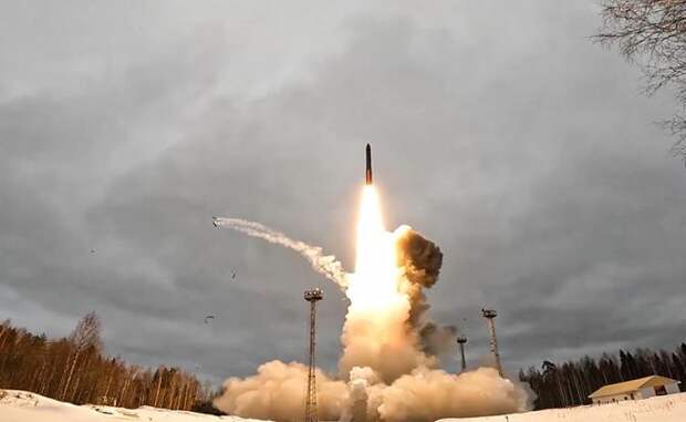 «Орешник» бьет все ближе к границам НАТО, Европа в ужасе