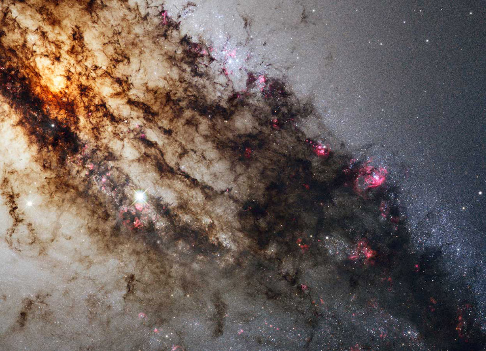 Центавр A (NGC 5128)
