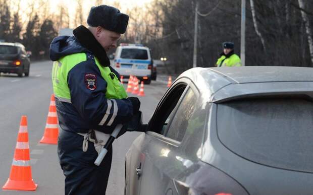 Что будет, если забыть документы или затонировать машину: полный список штрафов для автомобилистов