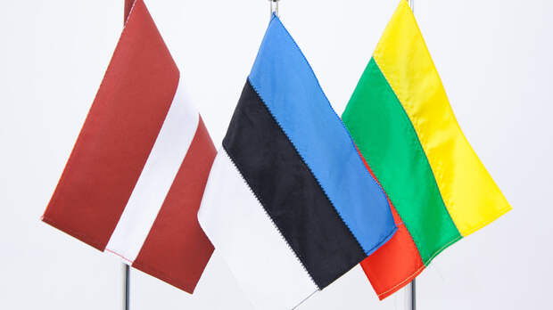 Любинский: посольствам стран Балтии объявят о принятых в их отношении решениях