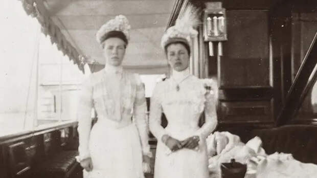 Институт фрейлин: как жили влиятельные женщины Российской империи