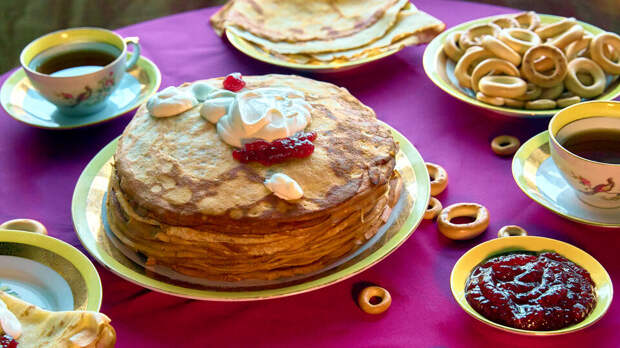 Врач рассказала, сколько блинов в день можно есть без вреда для здоровья