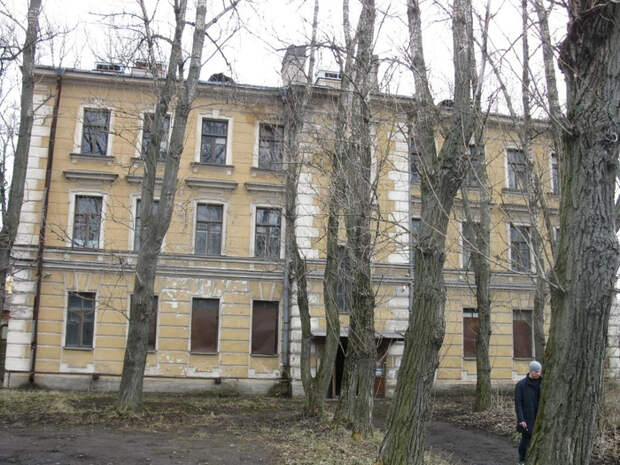 IMG_5139-_-Dom-gde-zhil-s-semey-general_leytenant-A.M.-Kovanko (700x525, 416Kb)