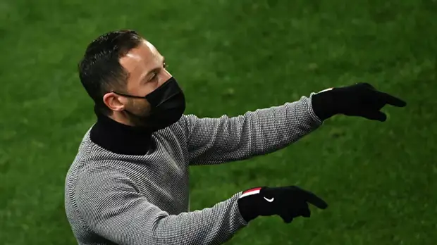 Газизов рассказал о ситуации вокруг нового контракта Тедеско