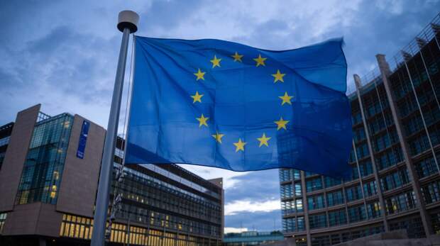 FT: Евросоюз опасается перерастания энергетического кризиса в финансовый