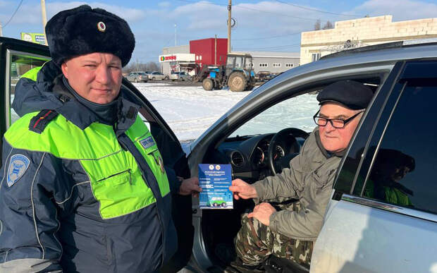 В Спасском районе сотрудники ГАИ провели акцию «Зимняя безопасность»