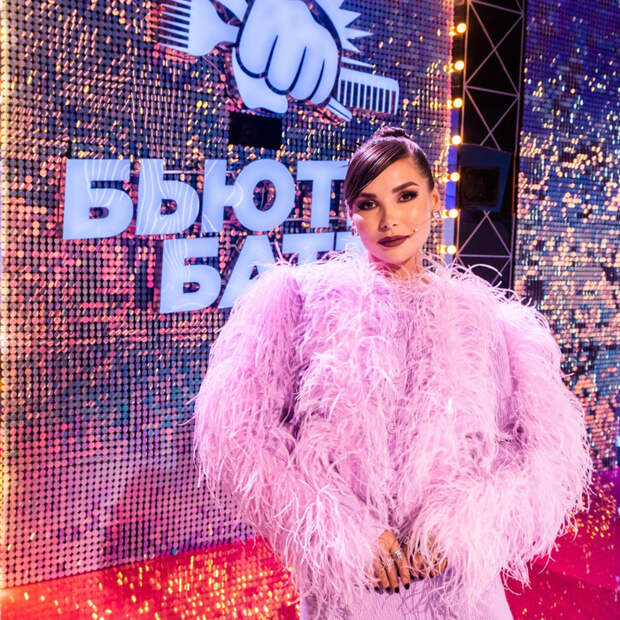 REx0G1eSLIc (700x700, 812Kb)