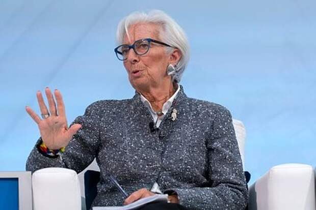 Лагард ушла со встречи в Давосе из-за резкой критики Европы со стороны США