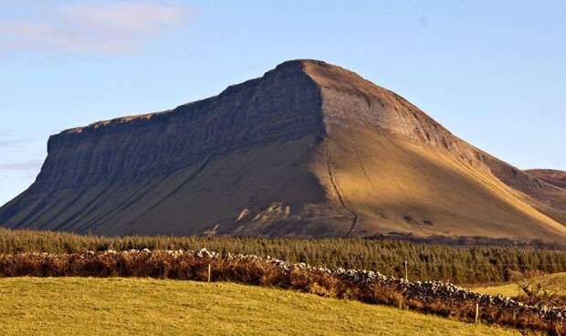 Бен Балбен — удивительно живописная гора в графстве Слайго BenBulben07 Бен Балбен — удивительно живописная гора в графстве Слайго
