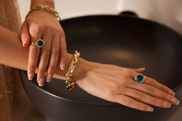 Мужчины готовы "откупиться" от женщин на майских за 25 тысяч рублей