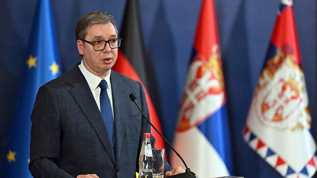 Вучич заявил, что пока не решил, прилетать ли в Москву на День Победы