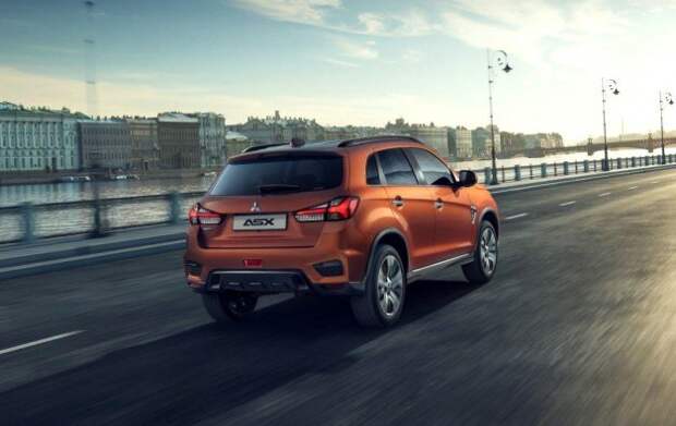 Mitsubishi ASX 2.0: деньги на первом месте.