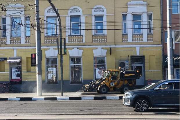 С улиц Тулы за сутки вывезли 41 кубометр смета