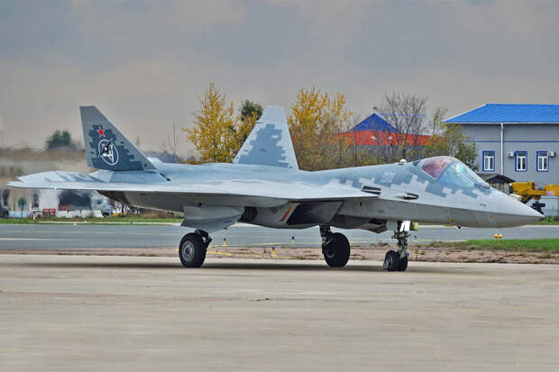Су-57 — новейший российский многоцелевой истребитель пятого поколения. Фото: ОАК.