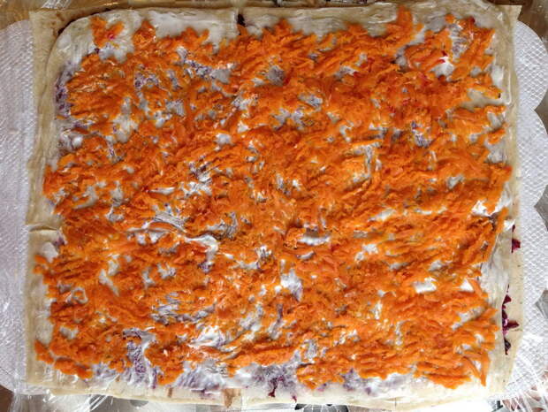 Слой моркови