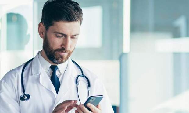 Кардиолог назвал 7 вечерних привычек, от которых он отказался после 20 лет лечения инфарктов