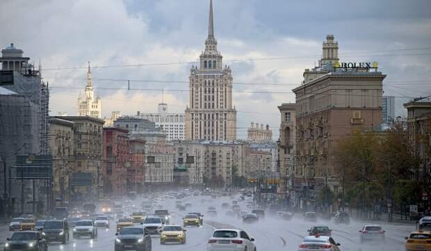Москвичам рекомендовали использовать для поездок городской транспорт из-за прогнозируемого дождя