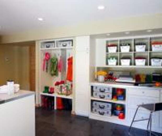 storage-hall17