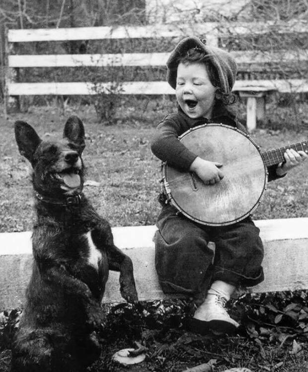 Песенка на банджо для любимой собаки. 1950 г. история, ретро, фото