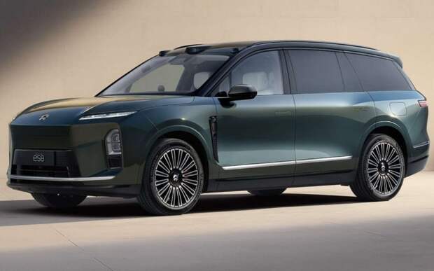 Новый автобренд представит в России кроссоверы и флагманский седан