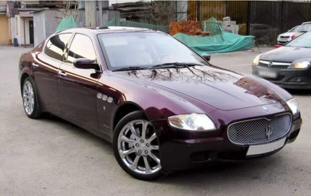 Итальянца Maserati Quattroporte берут сердцем.