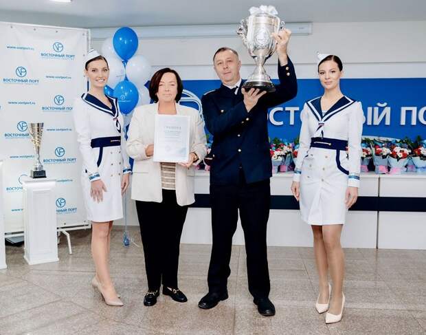 «Восточный Порт» назвал лучший трудовой коллектив 2025 года