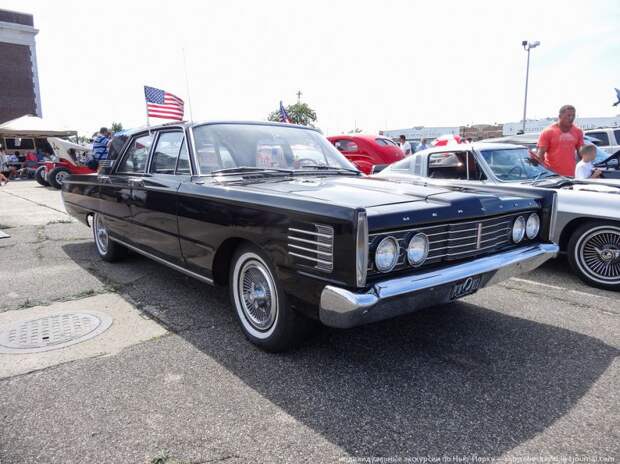 Шоу старых автомобилей в Бруклине авто, ретро авто, олдтаймер