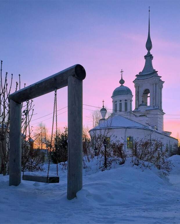 Закатная Вологда. Церковь Варлаама Хутынского (1690)