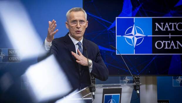 В НАТО отреагировали на визит Путина в КНДР