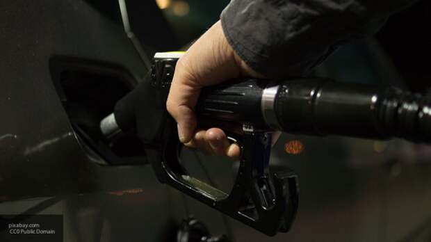 Потребители в выигрыше: эксперт рассказал о влиянии субсидий на стоимость бензина в рознице