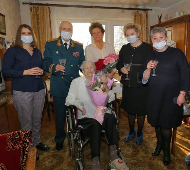 100-летний юбиляр.jpg