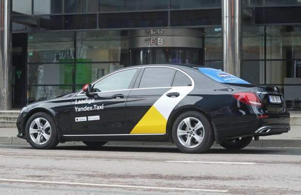 Искусственный интеллект в техподдержке Яндекса. В поддержке Яндекс Такси чаще всего с вами общается ИИ, а не живой человек. Искусственный интеллект в техподдержке Яндекса. В поддержке Яндекс Такси чаще всего с вами общается ИИ, а не живой человек. Фото.