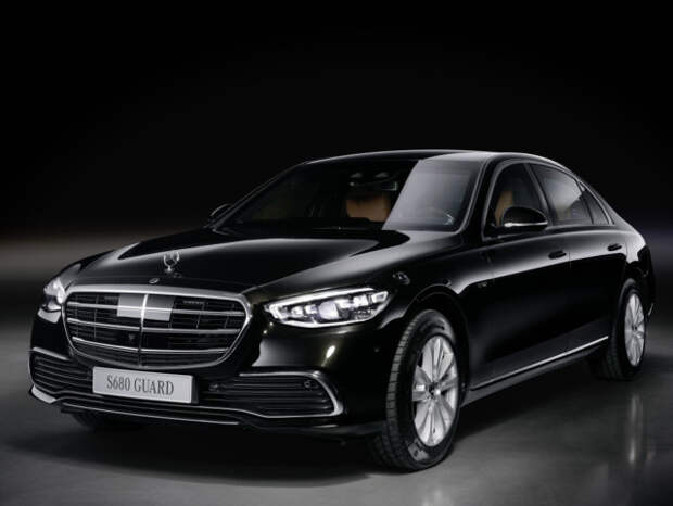 Мерседес-Бенц S 680 Guard 4Matic