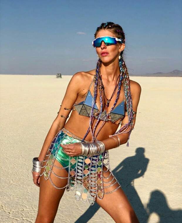 Костюмы Burning Man 2018
