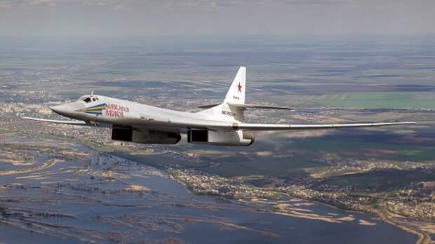 Авторы NI объяснили преимущество российского Ту-160 над американским B-1B Авторы NI объяснили преимущество российского Ту-160 над американским B-1B