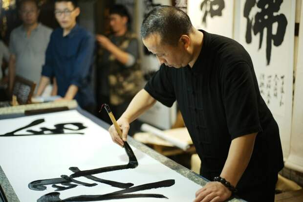 В музее-заповеднике «Коломенское» открывается выставка «Путешествие в Поднебесную»