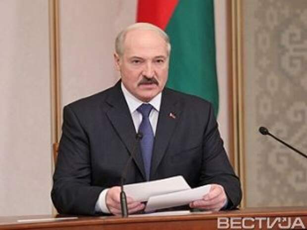 Лукашенко упростил жизнь украинским гражданам в Беларуси Лукашенко упростил жизнь украинским гражданам в Беларуси