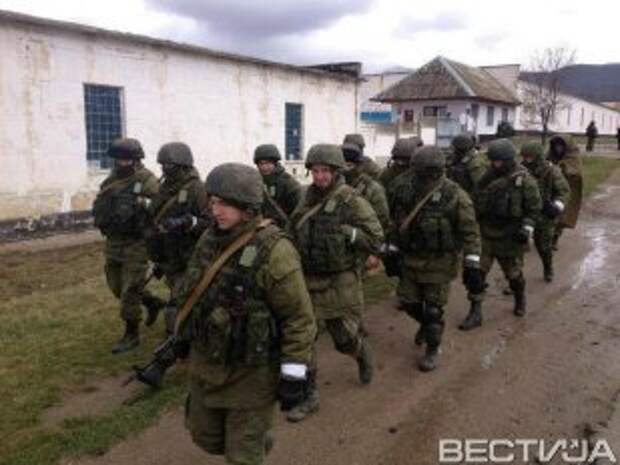 Россия стягивает на границу войска из восточных регионов Россия стягивает на границу войска из восточных регионов