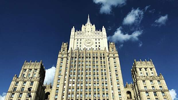 МИД: Сотрудникам посольства России в Греции ничего не угрожает